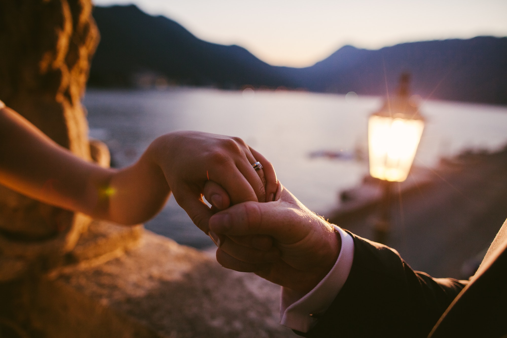 wearing wedding ring ceremony